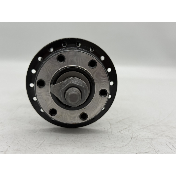 Втулка переднего колеса "Minako F"