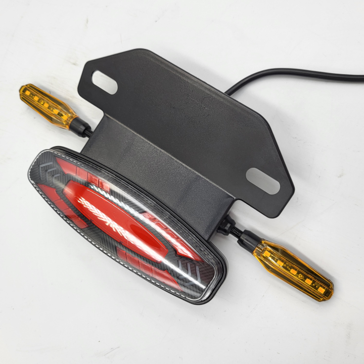 Задняя фара с поворотником "Minako Fox/Bike"